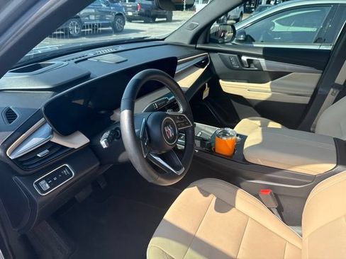 Used 2026 Buick Enclave Preferred w/ Power Package FWD image 33