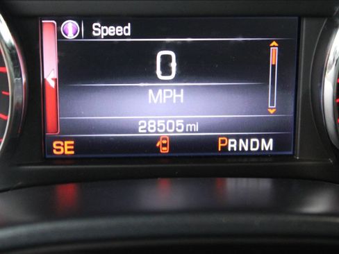 Used 2015 GMC Sierra 1500 SLE w/ SLE Value Package image 10