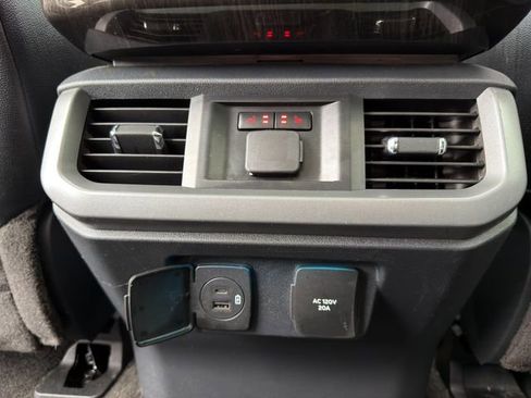 Used 2022 Ford F150 Lightning Lariat w/ Equipment Group 511A High image 21