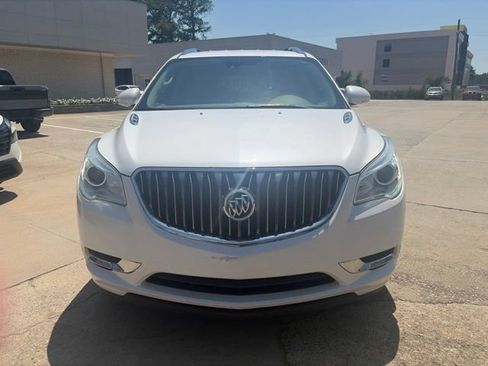 Used 2017 Buick Enclave Premium w/ Trailering Package FWD image 3