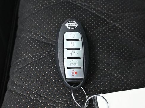 Used 2019 Nissan Maxima SR w/ Premium Package FWD image 26
