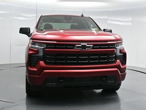 Used 2025 Chevrolet Silverado 1500 RST w/ Z71 Off-Road Package AWD/4WD image 46