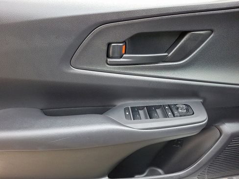 Used 2024 Toyota Prius Prime SE image 12