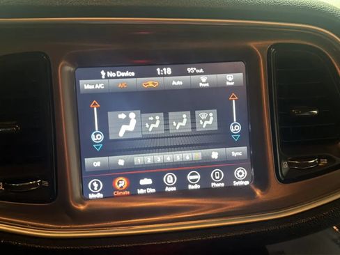 Used 2019 Dodge Challenger R/T RWD image 13