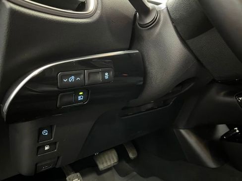 Certified 2021 Toyota Prius Prime XLE FWD image 15