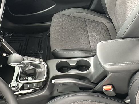 New 2026 Kia Seltos S image 33