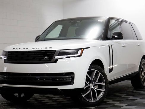 New 2025 Land Rover Range Rover Long Wheelbase SE image 1