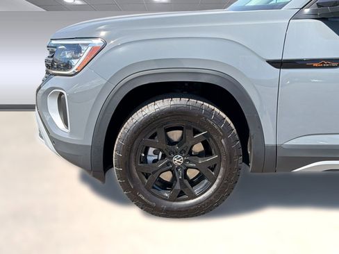 New 2026 Volkswagen Atlas Peak Edition AWD/4WD image 12