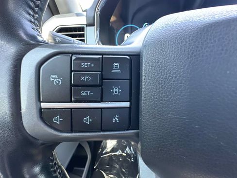Used 2021 Ford F150 Lariat w/ FX4 Off-Road Package AWD/4WD image 26