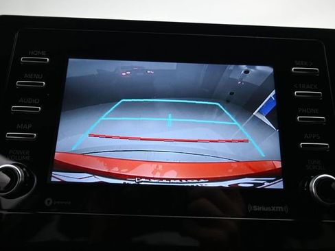 Used 2023 Toyota Camry SE image 18