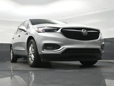Used 2021 Buick Enclave Essence w/ Sound and Sites Package FWD image 30