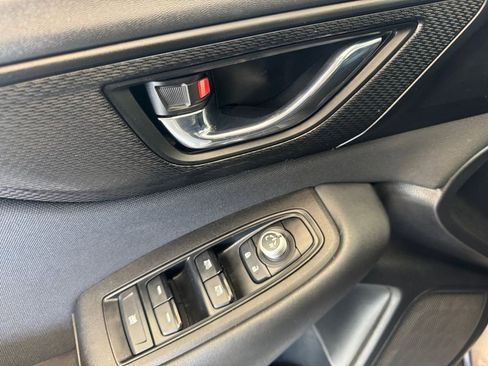 Used 2024 Subaru Outback Premium image 12