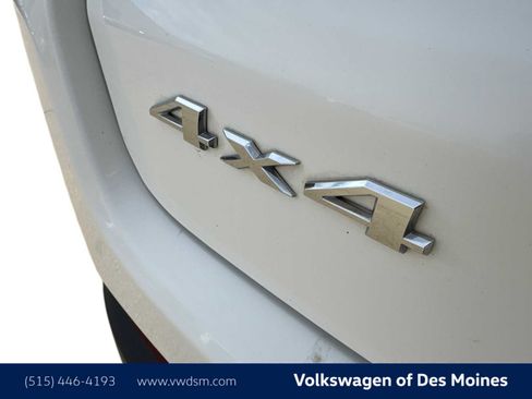 Used 2020 Jeep Compass Latitude w/ Cold Weather Group image 6