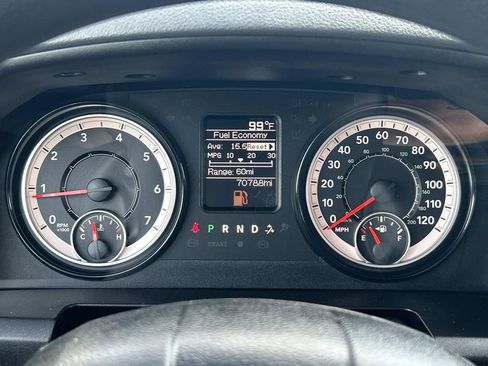 Used 2018 RAM 1500 Tradesman w/ Popular Equipment Group RWD image 31