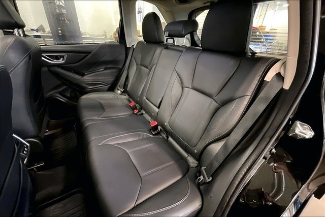 Used 2024 Subaru Forester Touring AWD/4WD image 26
