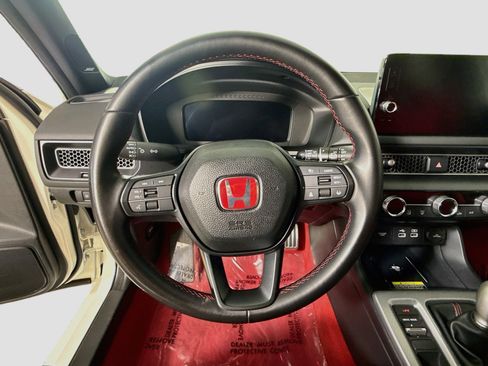 Used 2024 Honda Civic Type R image 13
