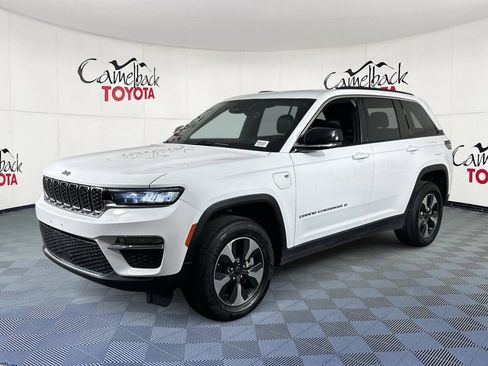 Used 2024 Jeep Grand Cherokee Limited 4xe AWD/4WD image 4