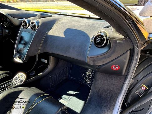 Used 2018 McLaren 570S image 14