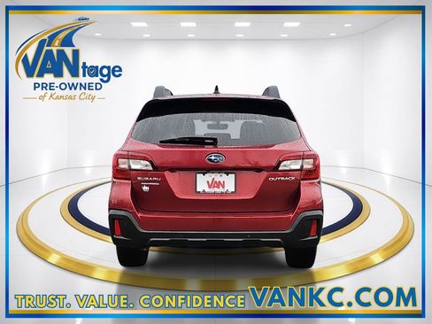 Used 2019 Subaru Outback 2.5i Limited image 7