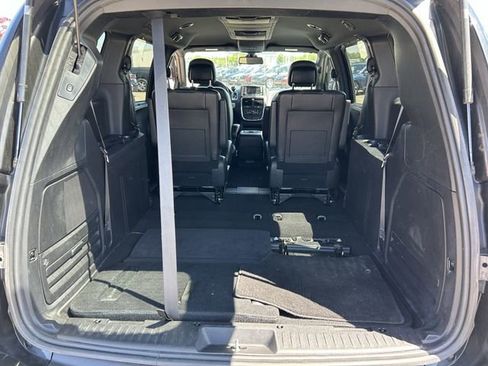 Used 2018 Dodge Grand Caravan GT FWD image 25