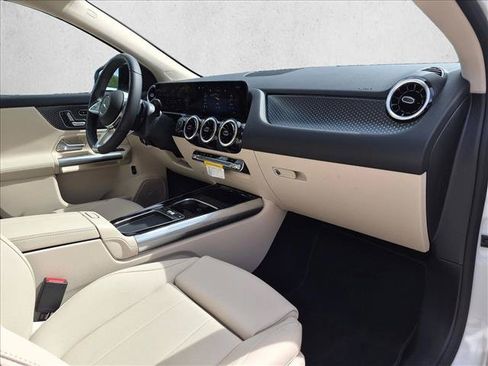 Certified 2026 Mercedes-Benz GLA 250 image 20