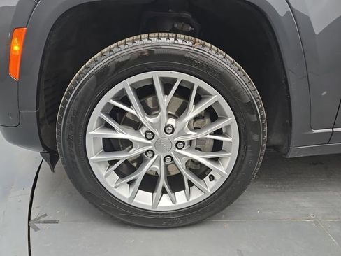 Used 2022 Jeep Grand Cherokee Summit w/ Advanced Protech Group IV image 15