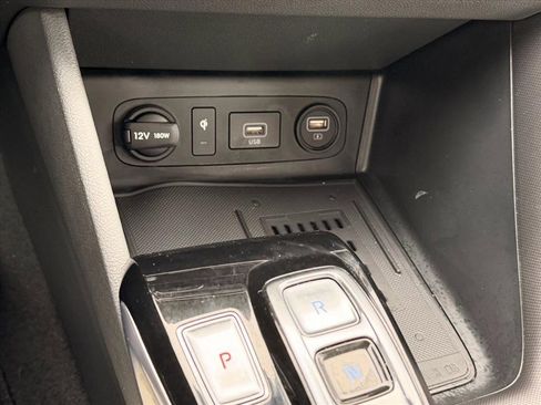 Used 2023 Hyundai Sonata Limited image 26