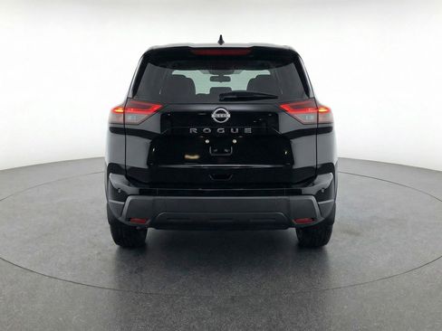 Used 2025 Nissan Rogue SV image 7