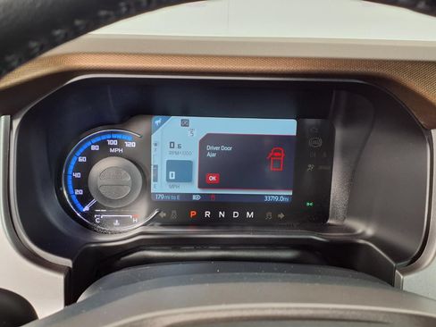 Used 2023 Ford Bronco Outer Banks AWD/4WD image 15