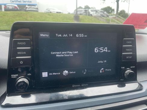 Used 2021 Kia Seltos S FWD image 21