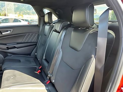Used 2020 Ford Edge ST w/ Equipment Group 401A AWD/4WD image 19