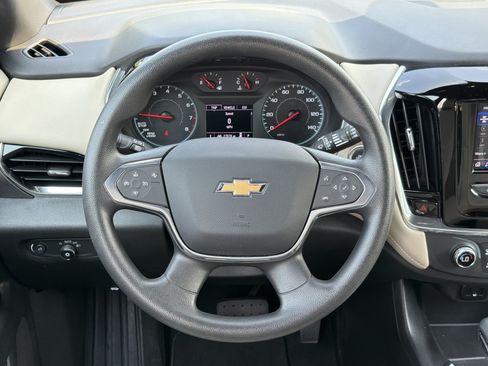 Used 2023 Chevrolet Traverse LS FWD image 24
