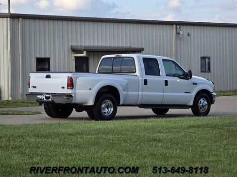 Used 2000 Ford F350 Lariat RWD image 2