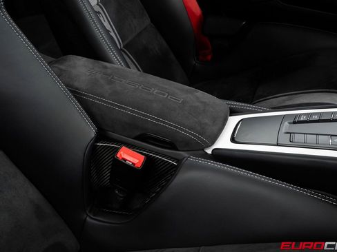 Used 2018 Porsche 911 GT3 RWD image 38