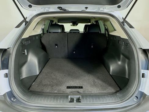 Used 2025 Kia Sportage EX image 20