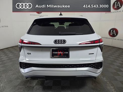 New 2026 Audi Q3 quattro 2.0T AWD/4WD image 8