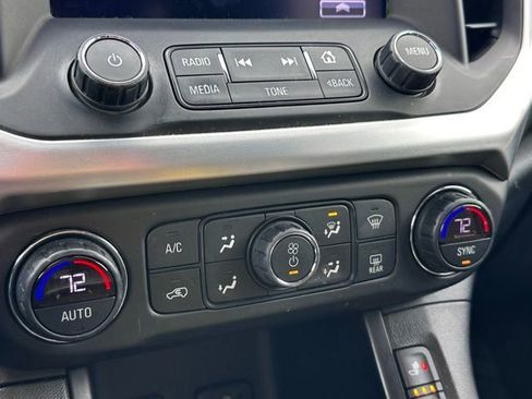 Used 2018 GMC Acadia SLE w/ Driver Alert Package I image 18