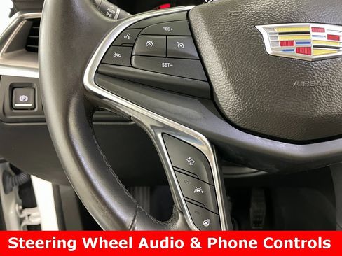 Used 2017 Cadillac XT5 Luxury w/ Driver Awareness Package image 32