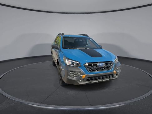 Certified 2025 Subaru Outback Wilderness AWD/4WD image 3