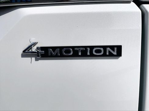 Certified 2024 Volkswagen Atlas SEL AWD/4WD image 7