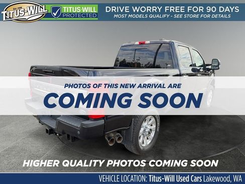 Used 2022 Ford F350 Platinum w/ FX4 Off-Road Package AWD/4WD image 4