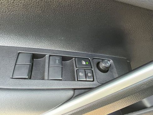 Certified 2026 Toyota Corolla Cross XLE image 18