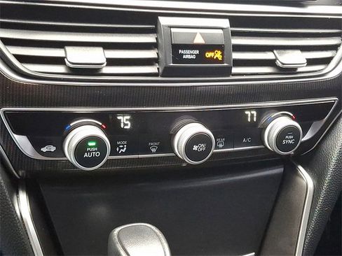 Used 2022 Honda Accord Sport image 15