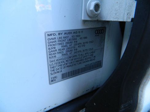 Used 2018 Audi Q7 2.0T Premium Plus w/ Premium Plus Package image 31