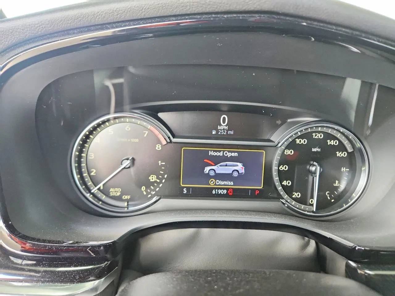 Used 2020 Cadillac XT6 Premium Luxury FWD image 9