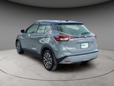 Certified 2023 Nissan Kicks SV FWD image 3