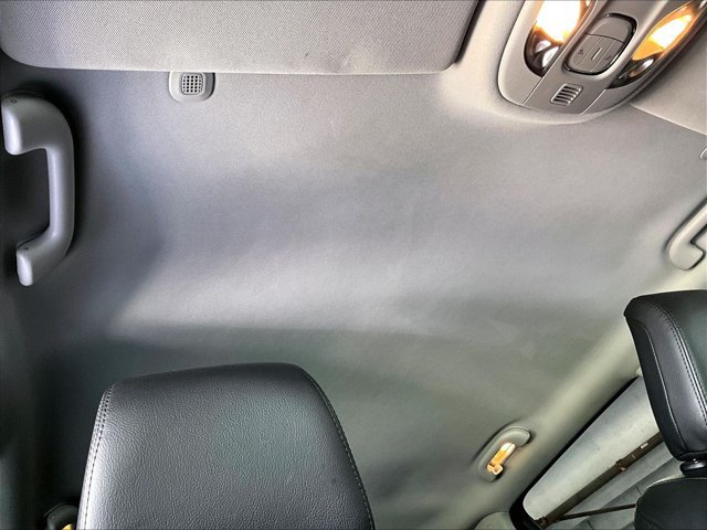 Used 2022 Jeep Compass Latitude FWD image 16