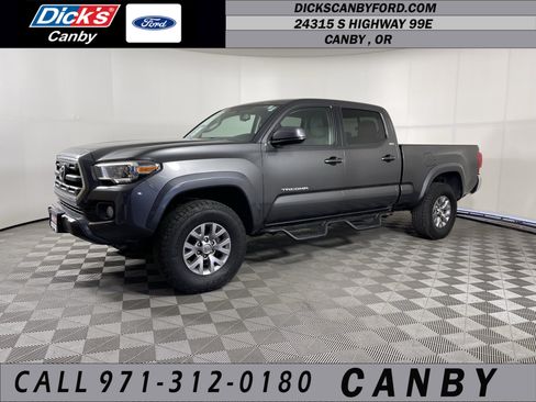 Used 2017 Toyota Tacoma SR5 w/ Tow Package AWD/4WD image 1