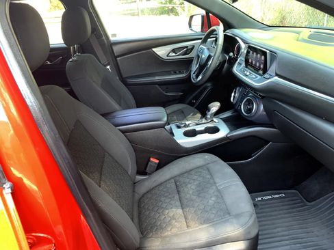 Used 2021 Chevrolet Blazer LT FWD image 29