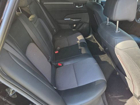 Used 2018 Honda Clarity Plug-In Hybrid image 11